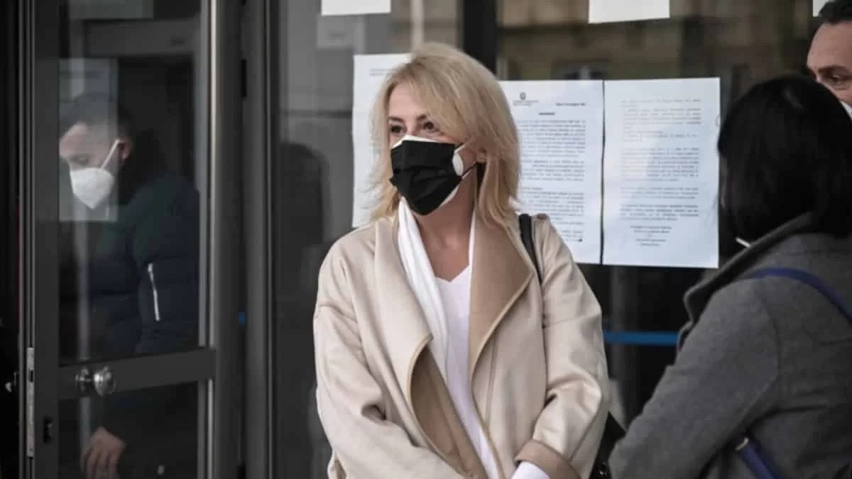 Ρένα Δούρου: Εκ νέου στο Εδώλιο για την υπόθεση των πλημμύρων στη Μάνδρα
