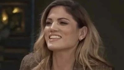 «Κάνω εμετό...» - Πυρ και μανία η Μαίρη Συνατσάκη στο Instagram