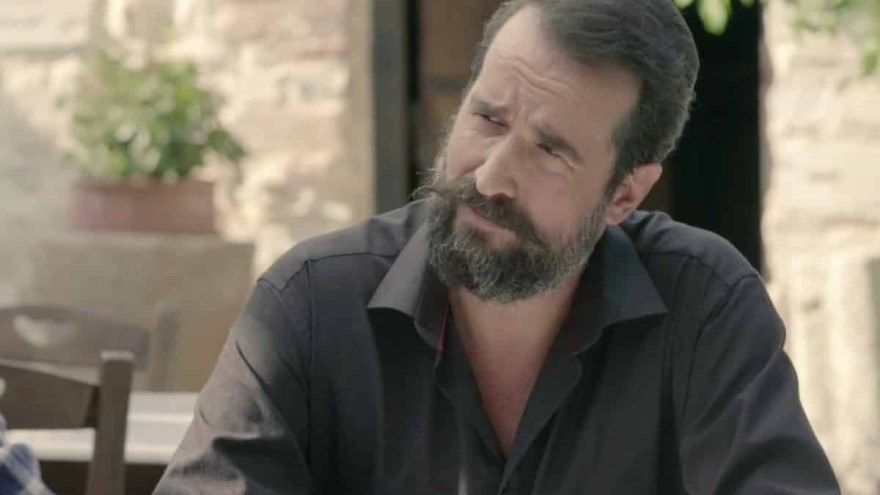 Ο Στεφανής επιστρέφει και φέρνει τα πάνω κάτω