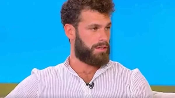 Survivor 5: «Την αγαπώ τόσο που δεν...» - Ο Σχίζας μιλά ανοιχτά για την αποκάλυψη της σχέσης του με την Παναγιώταρου