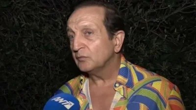 Με πλούσια μακριά μαλλιά και αψεγάδιαστο δέρμα - Αγνώριστος ο Σπύρος Μπιμπίλας 40 χρόνια πριν