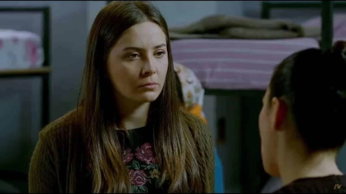 Elif: Η Μελέκ δέχεται μία πρόταση που θα φέρει τα πάνω κάτω