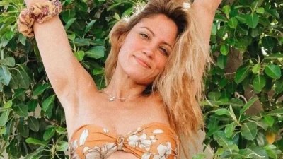 Ντυμένη στα λευκά λίγους μήνες πριν γίνει μαμά - Η νέα φωτογραφία της Συνατσάκη με φουσκωμένη κοιλίτσα