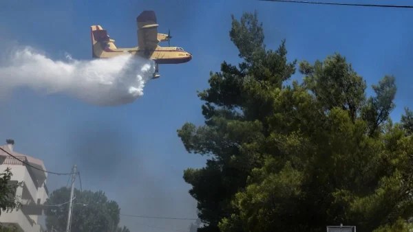 Φωτιά στην Λαχαναγορά του Ρέντη