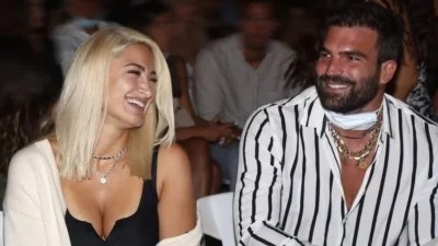 Ιωάννα Τούνη - Δημήτρης Αλεξάνδρου: Η εγκυμονούσα έκανε το πρώτο της μπάνιο παρά τις αντίξοες συνθήκες