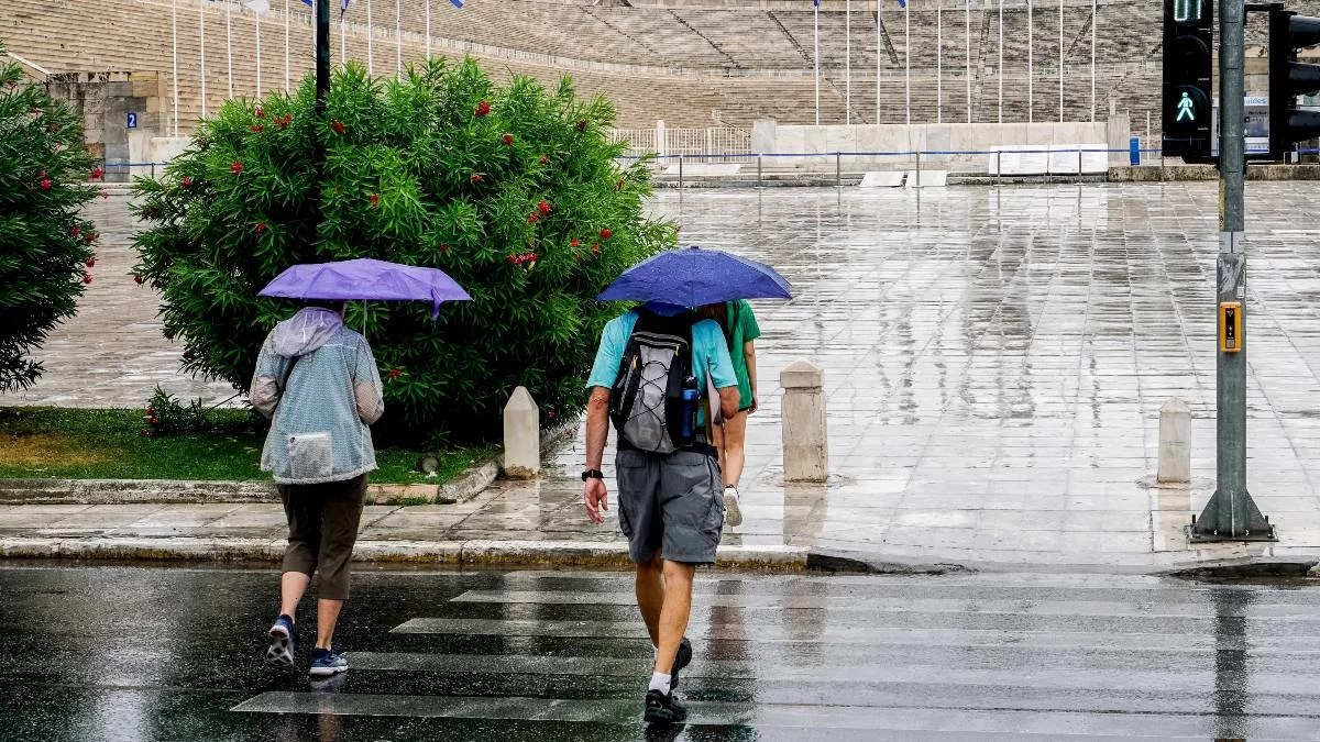 Καιρός (26/8): Συνεχίζεται η κακοκαιρία - Μέχρι πού θα φτάσει η θερμοκρασία