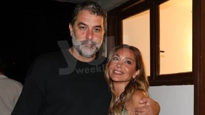 Στο πλευρό του Μπισμπίκη μακριά από τα κοσμικά νησιά - Εκεί πέρασε τον Δεκαπενταύγουστο η Δέσποινα Βανδή