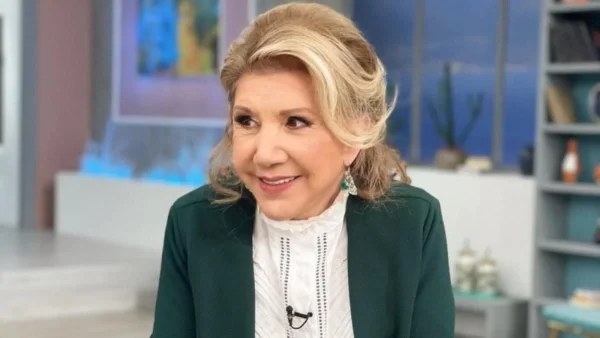 "Έσκασαν" τα ευχάριστα από την Λίτσα Πατέρα: Ποια ζώδια θα πάρουν "ανάσα" σήμερα (21/8);