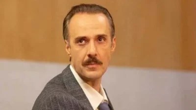 Ξύρισε το μουστάκι του και έβαλε γυαλιά - Άλλος άνθρωπος ο Χρήστος Πλαΐνης μετά το τέλος των Άγριων Μελισσών