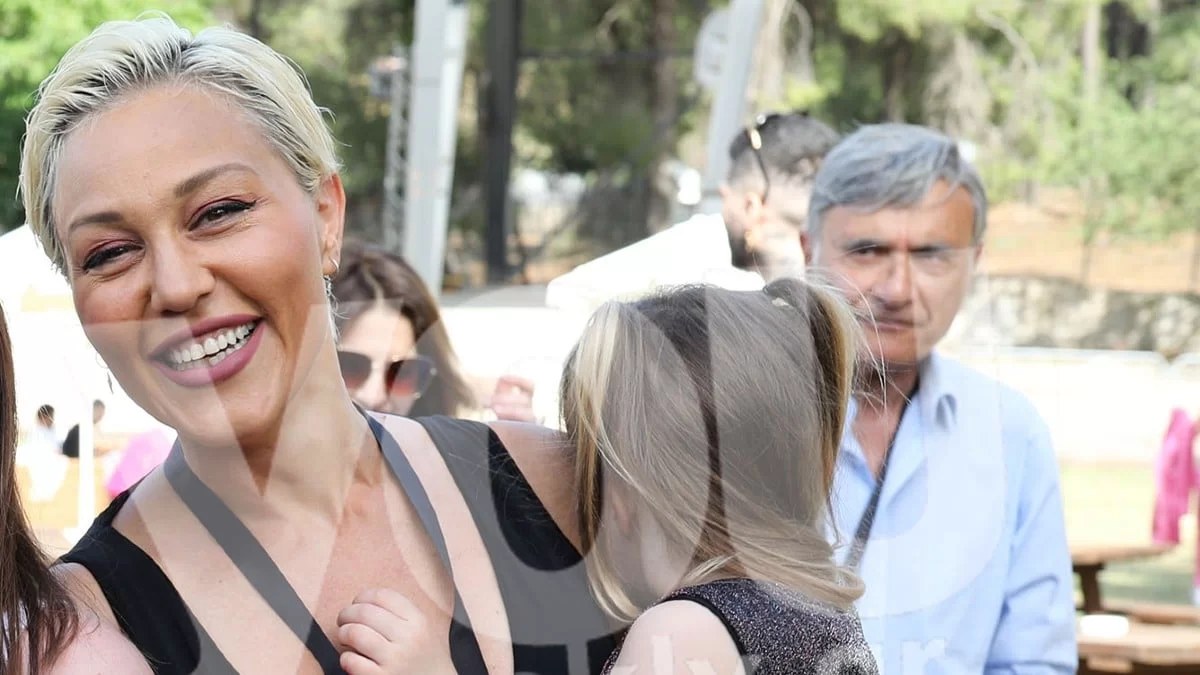 Συγκινημένη μανούλα η Πηνελόπη Αναστασοπούλου - Έχει μεγαλώσει πολύ η κόρη της