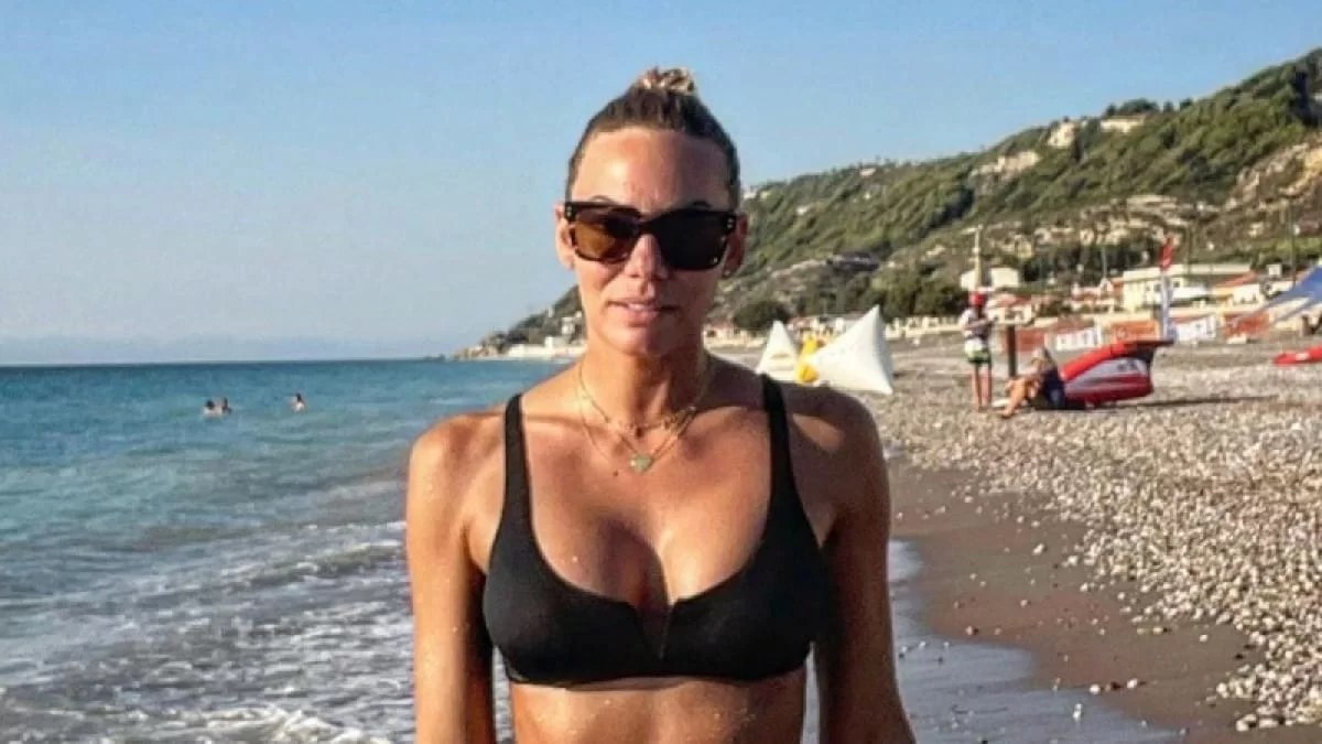«Σε μερικούς χρειάζεται μία "βρεγμένη σανίδα"» - "Κόλαφος" η ανάρτηση της Ιωάννας Μαλέσκου