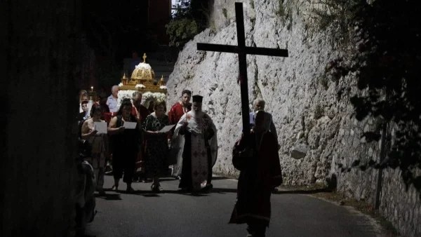 Δεκαπενταύγουστος: Τι γιορτάζουμε, τι συμβολίζει και ποια είναι τα έθιμα