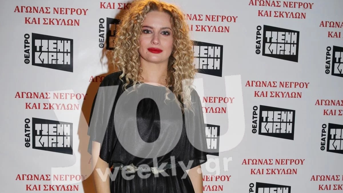 Πόζαρε με το μπικίνι της μέσα σε καταπράσινα νερά - Η καλοκαιρινή συνήθεια της Ντόρας Μακρυγιάννη