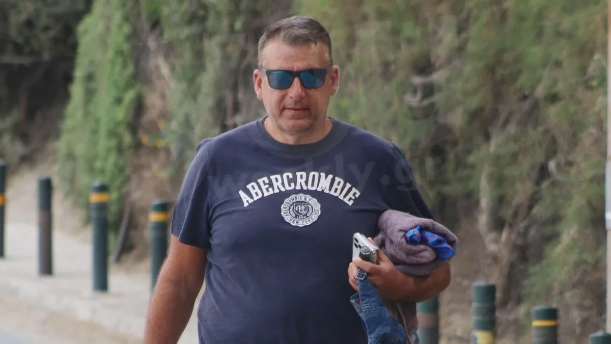 "Και γάμος στις διακοπές" - Επικό στιγμιότυπο για τον Γιώργο Λιάγκα στις καλοκαιρινές του διακοπές στην Κάστο