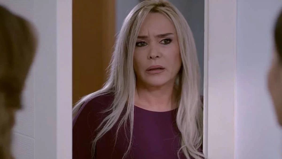 Elif: Παρατάει τα όπλα η Κιγιμέτ; Ο Μαχίρ την παρασύρει να δεχτεί την προσφορά του