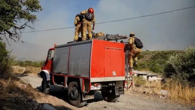 Φωτιά τώρα στην Κρήτη - Σπεύδουν ελικόπτερα για βοήθεια