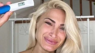 «Είναι όλο τάβλα...» - Τα σχόλια των φίλων της Ιωάννας Τούνη για την δύσκολη εγκυμοσύνη που περνάει