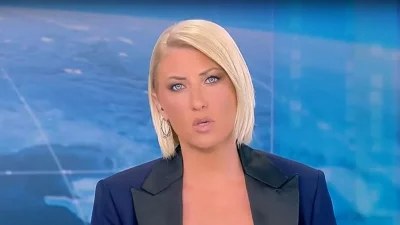Είπε αντίο στις διακοπές και επέστρεψε στην τηλεόραση - Η πρεμιέρα της Σιάς Κοσιώνη στον ΣΚΑΙ