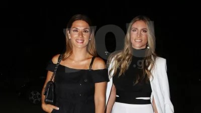 Δεκάδες σχόλια κάτω από την κοινή ανάρτηση της Αθηνάς Οικονομάκου με την Βάσω Λασκαράκη