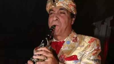 «Ο Γιώργος Μάγγας ζει και βασιλεύει» - Χαμός με το μεγάλο λάθος που έγινε με τον καλλιτέχνη