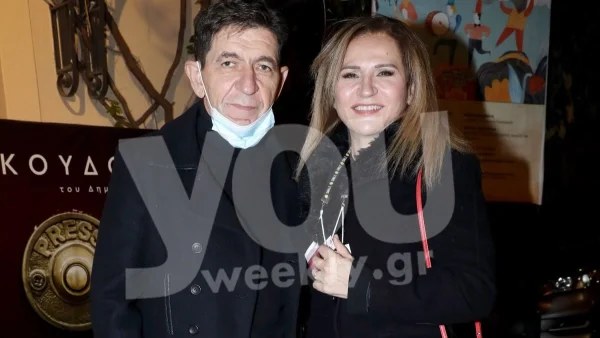 Παραδοσιακό με πίνακες και ανάγλυφες καρέκλες - Το σπίτι που φωλιάζει ο έρωτας της Μάλφα και του Σκιαδαρέση