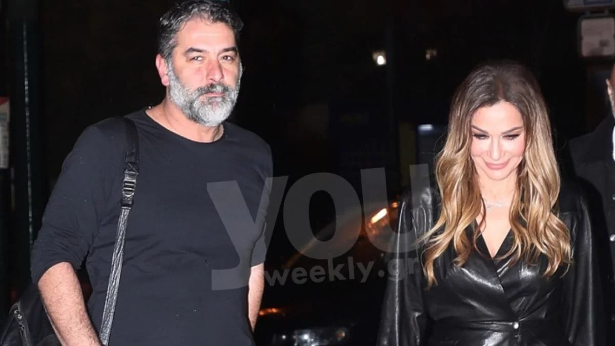 Τον ακολουθεί παντού: Μαζί στις πρόβες του Βασίλη Μπισμπίκη η Δέσποινα Βανδή - Είναι αχώριστοι