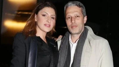 Διώροφη σικάτη μονοκατοικία με αυλή - Το σπίτι που στεγάζουν τον έρωτα τους Παπαρίζου και Καψάλης