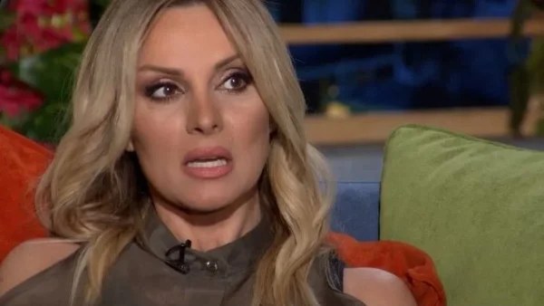 «Καλό παράδεισο γλυκέ άνθρωπε...» - Θρήνος για την Πέγκυ Ζήνα