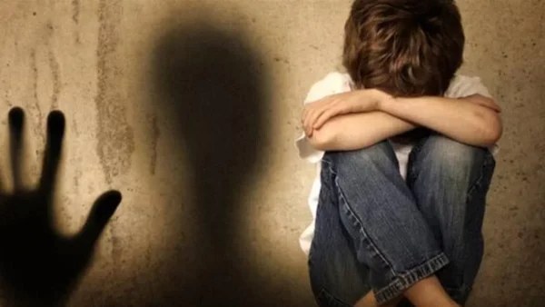 Ρόδο: Σεξουαλική κακοποίηση 5χρονων διδύμων από τη νονά τους
