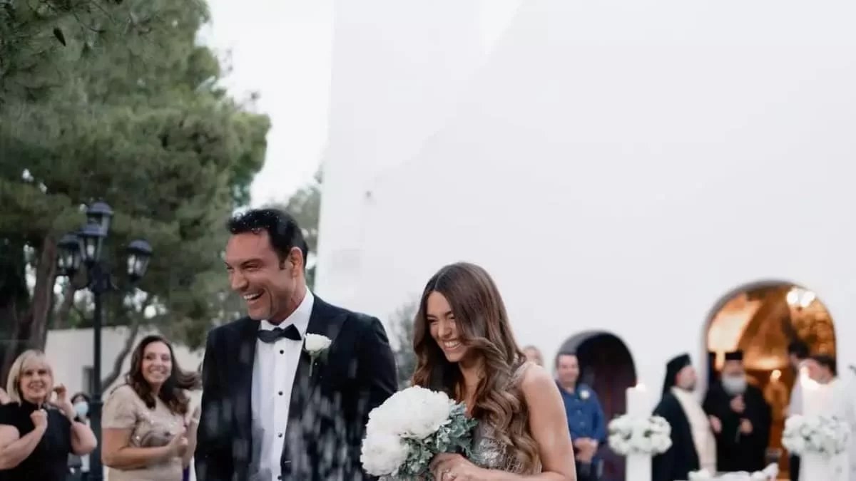 ''Βροχή'' το ρύζι στο γάμο της εγκυμονούσας Ιωάννας Σιαμπάνη με τον Σταθοκωστόπουλο - Οι πρώτες επίσημες φωτογραφίες
