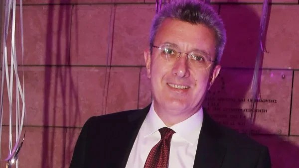Ανακοινώθηκε μόλις - Πολύ ευχάριστη είδηση για τον Νίκο Χατζηνικολάου