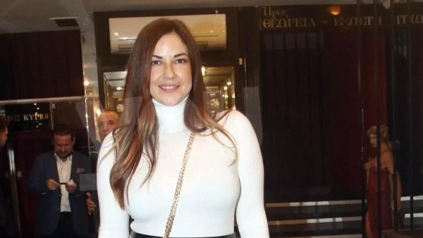«Είχα βουλιμικά επεισόδια» - Η Χρύσπα "έσπασε" τη σιωπή της για το κόμπλεξ που είχε με τα κιλά της