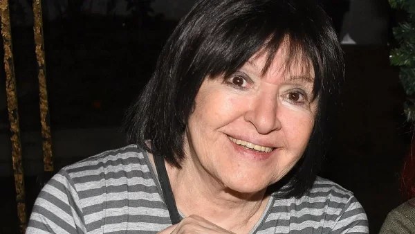 «Όταν φύγω από αυτό τον κόσμο...» - Το χειρόγραφο σημείωμα που άφησε η Μάρθα Καραγιάννη για την τελευταία της επιθυμία