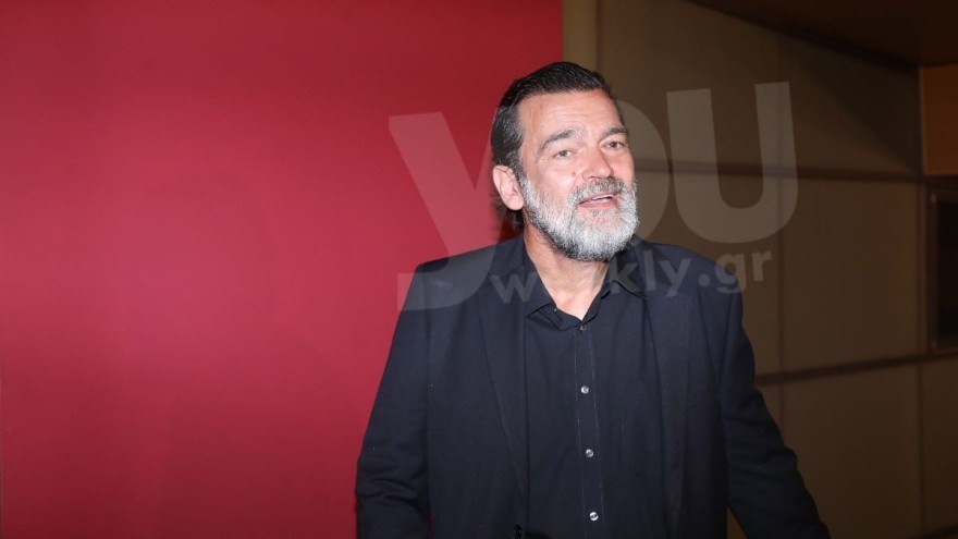 Κώστας Καζάκος