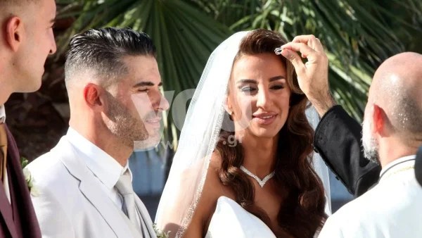 Παντρεύτηκε η Αθηνά Ευμορφιάδη - Aποκλειστικές φωτογραφίες από τη λαμπερή τελετή