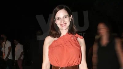 Σπάνια βραδινή έξοδος για τη Δημητροπούλου και τον συζυγό της, Βλατάκη - Αποκλειστικές φωτογραφίες