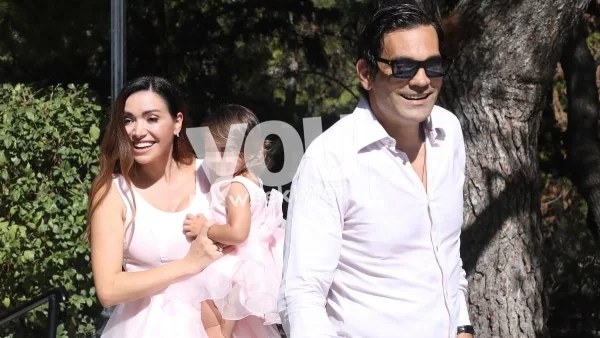 ''Το καθυστερήσαμε λόγω...'' - Οι πρώτες δηλώσεις της Όλγας Φαρμάκη μετά τη βάπτιση της κόρης της