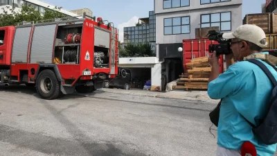 Έκρηξη στην Αχαρνών - Υπάρχει τραυματίας στο σημείο