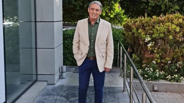 Ήρθε το διαζύγιο μετά από 25 χρόνια - Οριστικός χωρισμός για τον Ιορδάνη Χασαπόπουλο