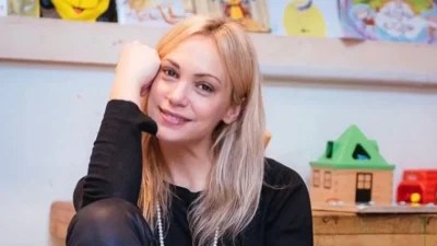 Κορμάρα στα 46 της μετά από μία γέννα - Το πραγματικό σώμα της Λίνας Σακκά