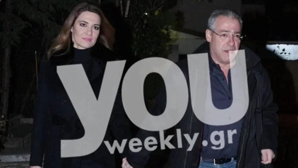 Πάνω σε μία βέσπα αγκαλιά για την επέτειο τους - Είκοσι χρόνια αχώριστοι Φαίη Μαυραγάνη και Νίκος Μάνεσης