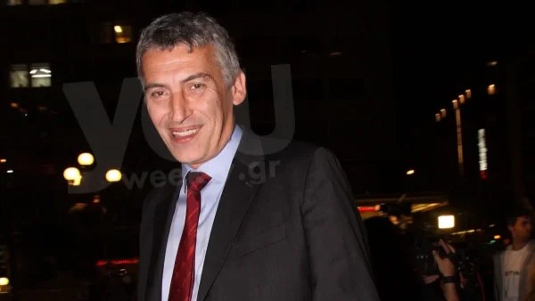 Η ομοιότητά τους είναι συγκλονιστική - Αυτός είναι ο κούκλος γιος του Παναγιώτη Φασούλα