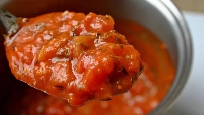 Ρίξε λίγη μαγειρική σόδα στην κόκκινη σάλτσα πριν την βάλεις στα μακαρόνια - Θα δεις τεράστια διαφορά