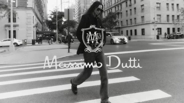 Δύο ανάλαφρα πανωφόρια από το Massimo Dutti, για τον ζεστό Νοέμβριο