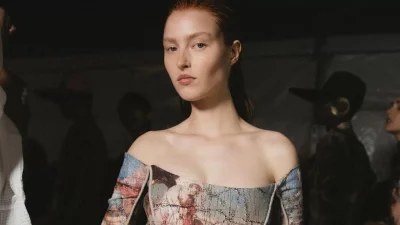 Έργα τέχνης ή μόδα; Όσα παρουσιάστηκαν στο fashion show του οίκου Balmain, στο Παρίσι