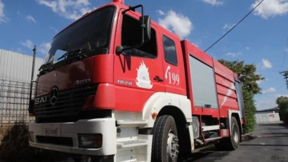 Πυρκαγιά σε διαμέρισμα στην Αχαρνών