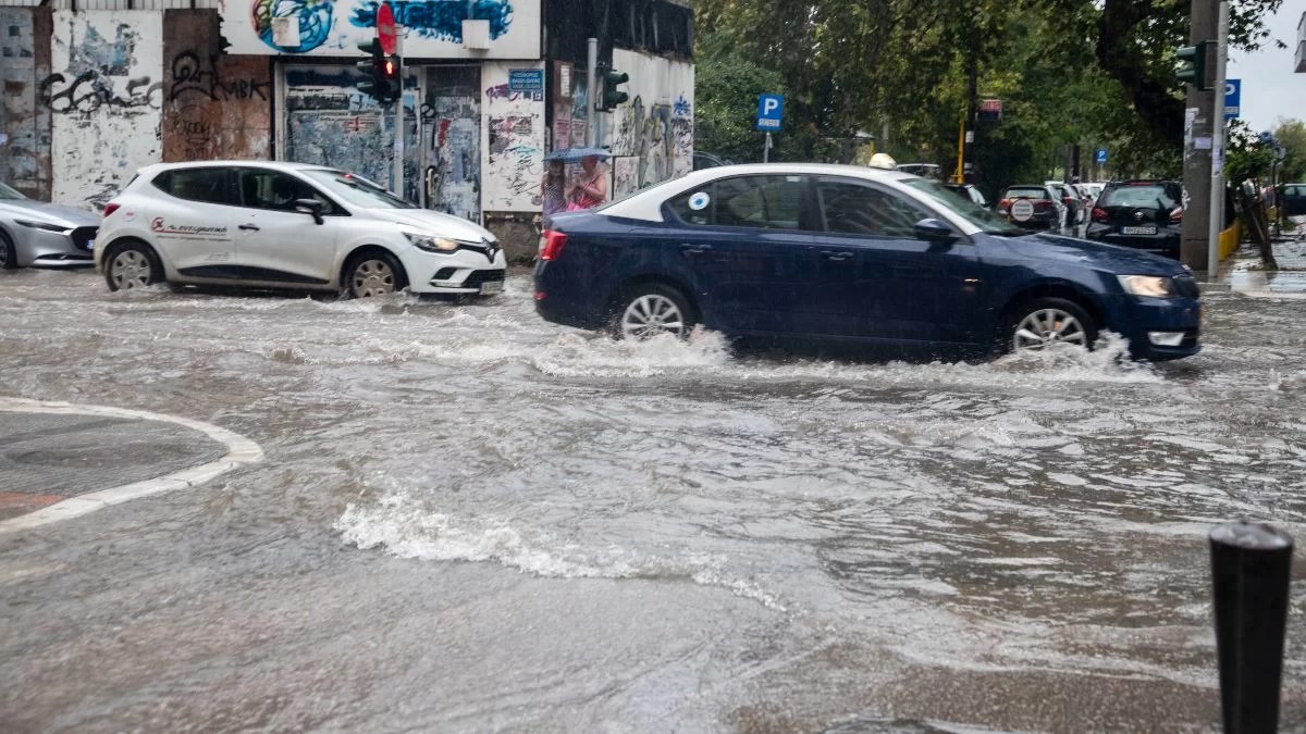 Έκτακτο δελτίο επιδείνωσης καιρού: Βροχές και καταιγίδες μέχρι και το Σάββατο - Που θα σημειωθούν τα φαινόμενα