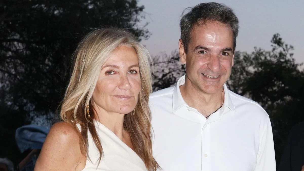 Εκτάκτως στο Λονδίνο ο Κυριάκος Μητσοτάκης - Δύσκολες στιγμές για την Μαρέβα Γκραμπόφσκι
