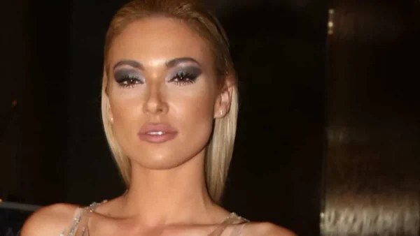 Δύσκολες ώρες για την Μικαέλα Φωτιάδη - Εκτάκτως στο χειρουργείο ο γιος της