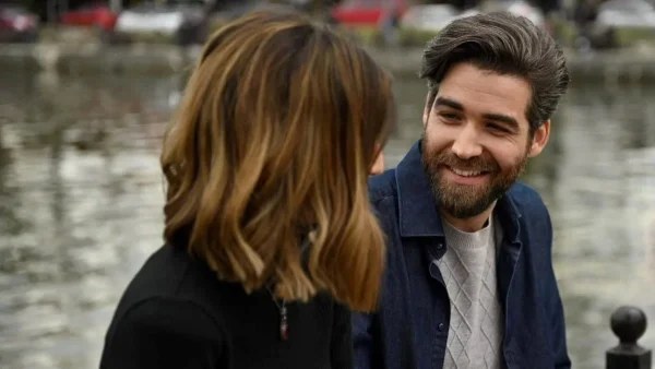 Σασμός: Σκηνές θρήνου - Ο Σταύρος ξεψυχάει στα χέρια του Αστέρη και της Αργυρώς